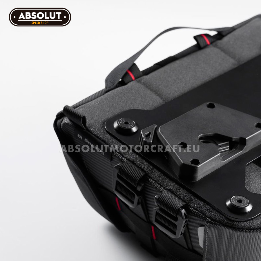 alforjas-con-soporte-SysBag-15-15-system-YAMAHA-XSR700-swmotechbarcelona-03